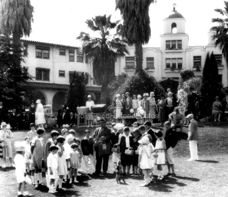 Beverly Hills Hotel 1920 .jpg